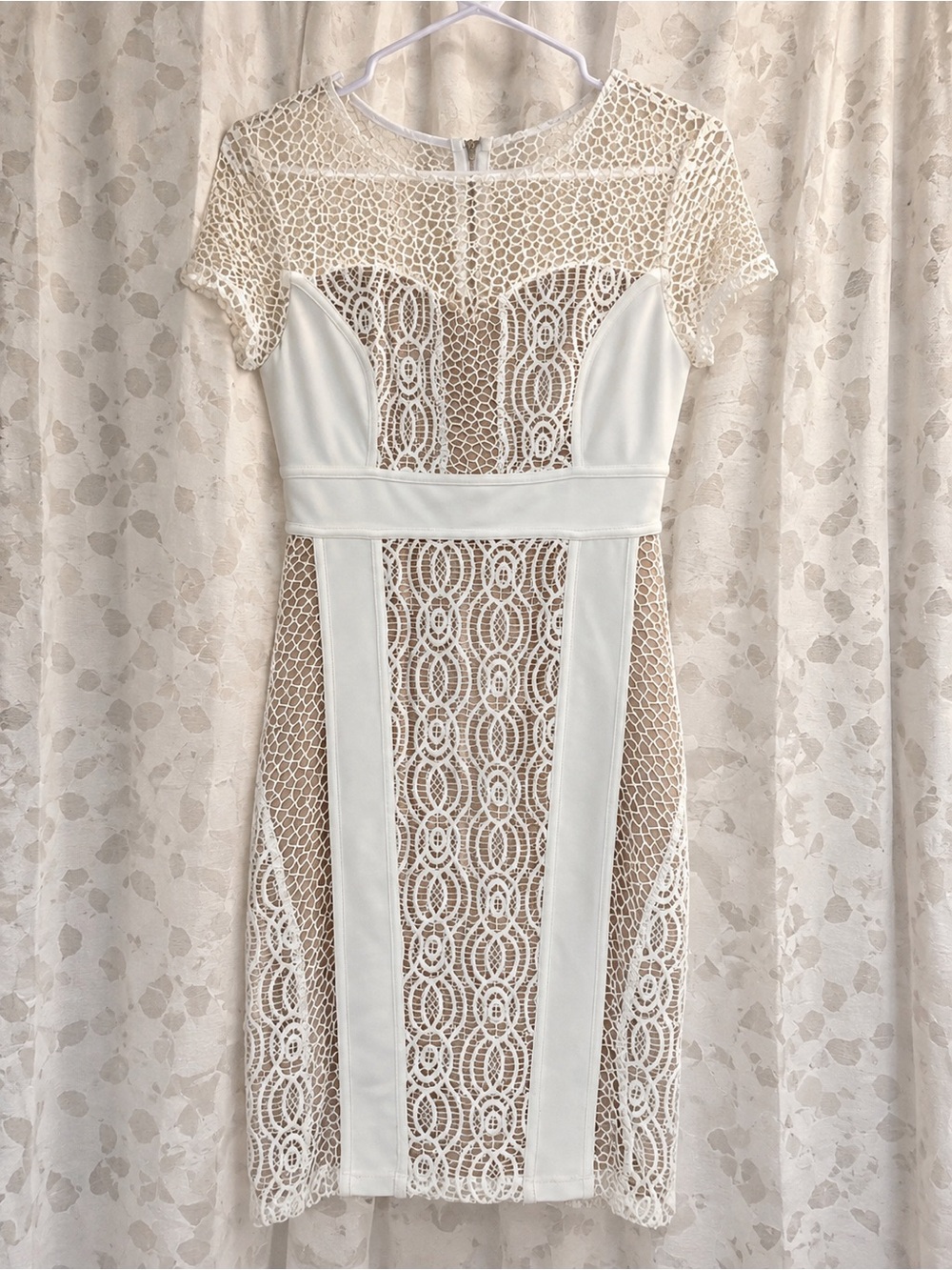 Anthropologie Maeve White Lace Sheath Dress Size 4 Ivory Nude Lined